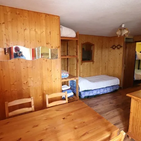 Edificio Presidente Con Bellas Vistas *